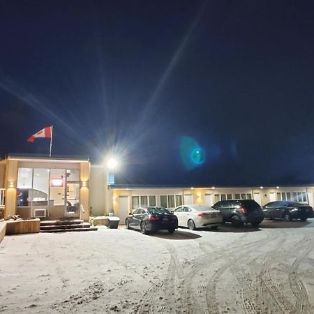 Belmont Inn Съдбъри Екстериор снимка
